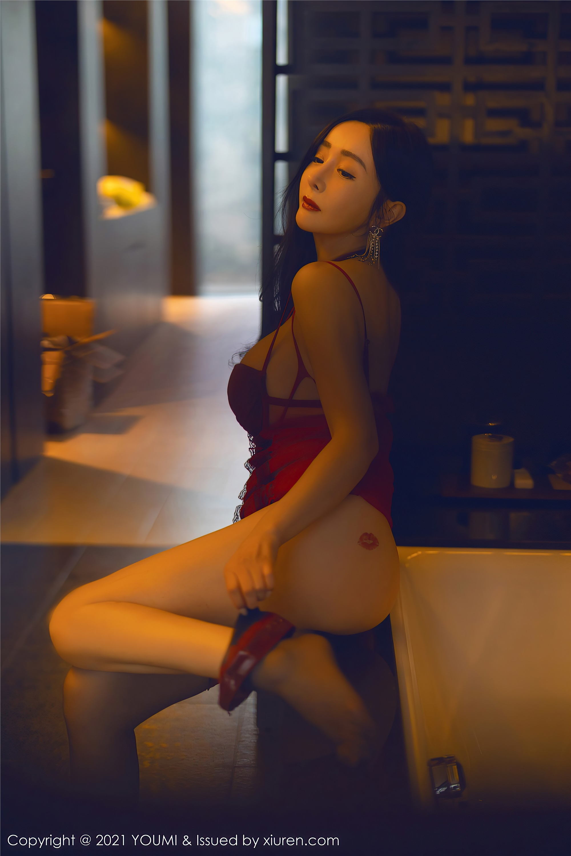 YouMi 尤蜜荟 2021.10.29 Vol.711 允爾